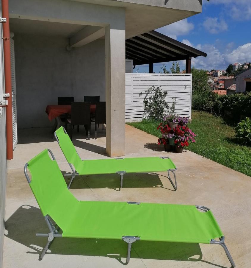 Apartments Marlen Mali Losinj Exterior photo