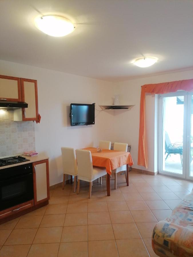 Apartments Marlen Mali Losinj Exterior photo