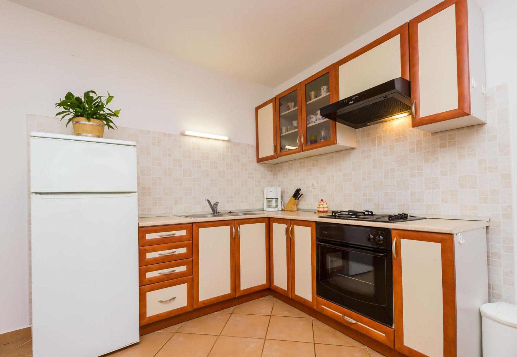 Apartments Marlen Mali Losinj Exterior photo
